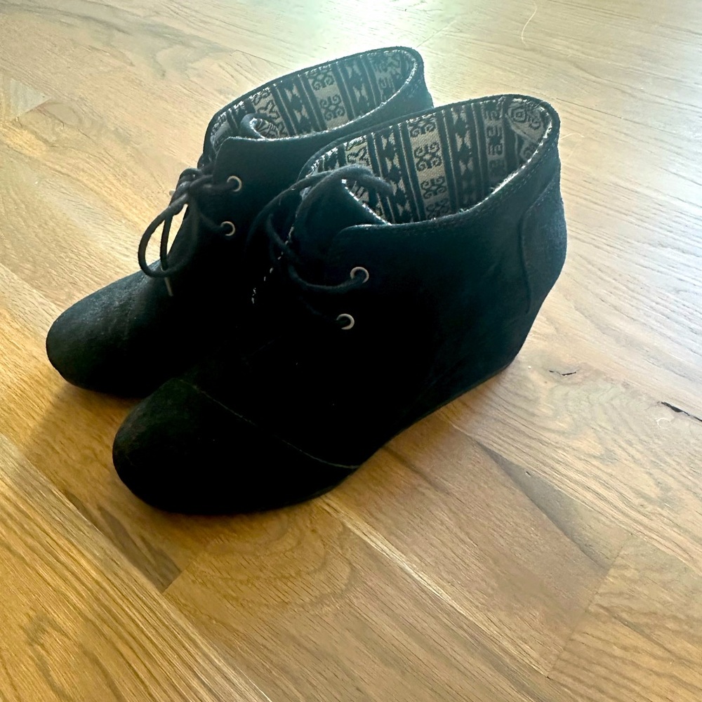 Tom’s Black Wedge Bootie